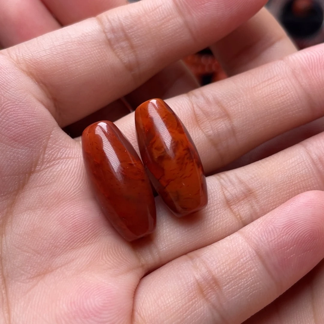 南红玛瑙未镶嵌11mm火焰纹桶珠对珠