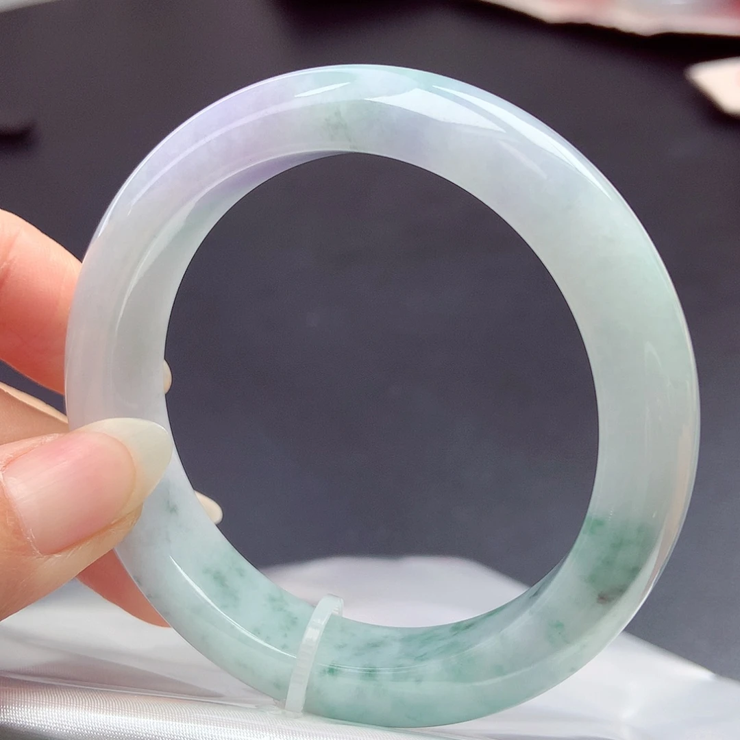 翡翠未镶嵌手镯55圈口