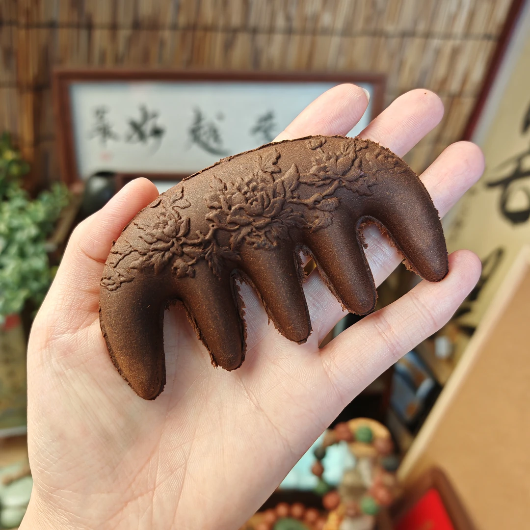 何首乌大四合红麝香香牌