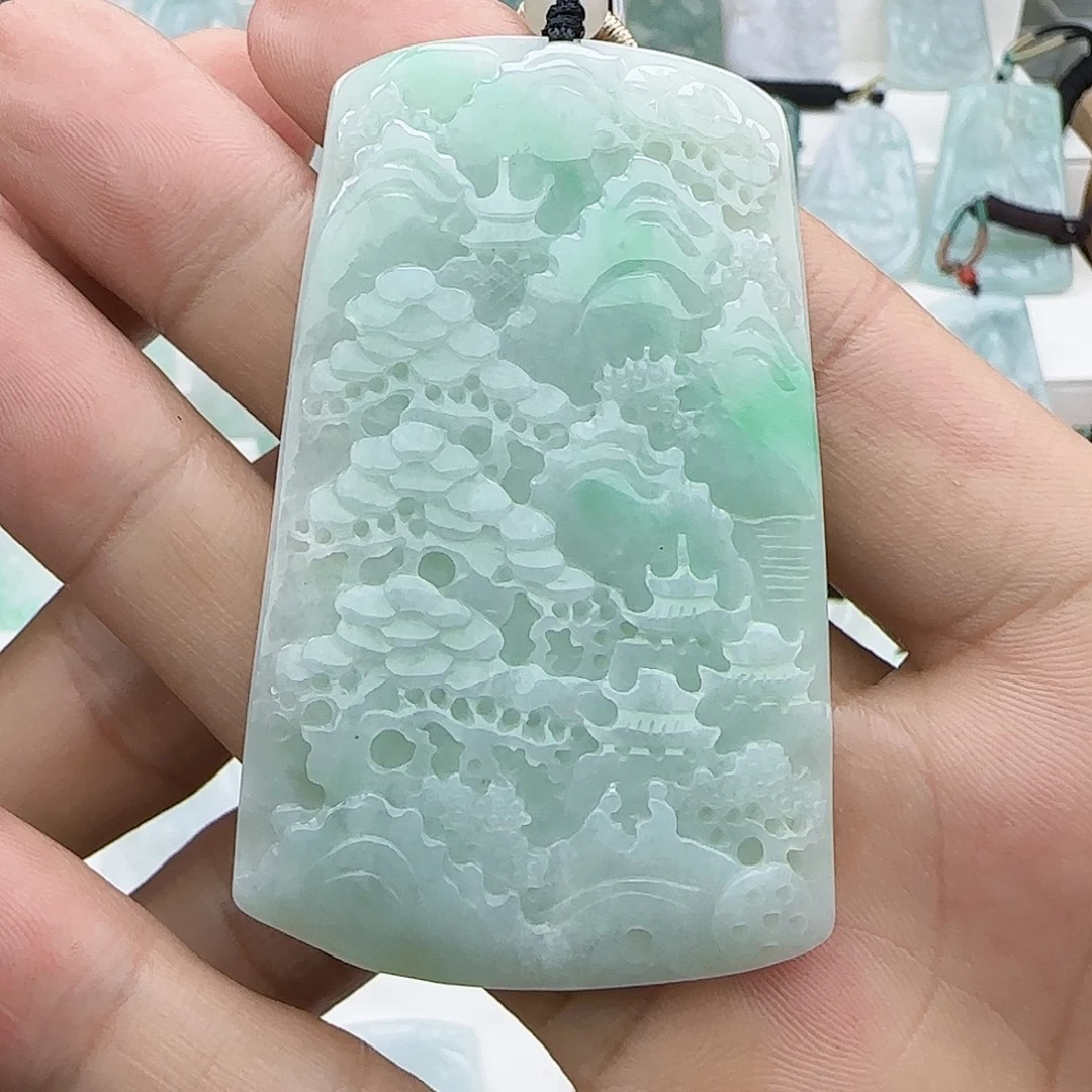 翡翠未镶嵌颈饰翡翠