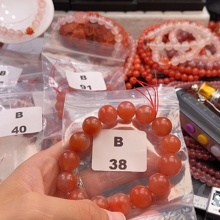 南红玛瑙未镶嵌多样性发货默认微瑕称重14mm