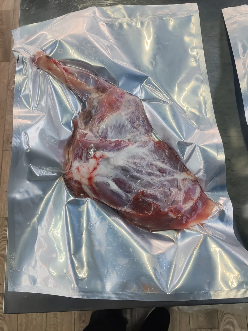 山东淄博博山山区散放新鲜现宰黑山羊红山羊羊腿顺丰包邮