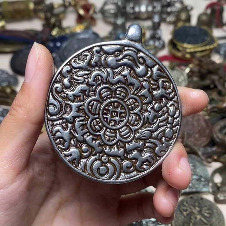 过***二铜家居工艺福利挂件