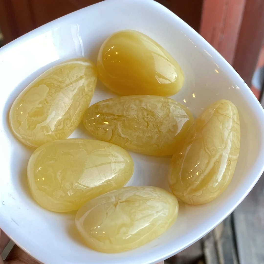 【佳哥严选】J12842-蜜蜡水滴吊坠多样性发其一-38*27*15mm左右