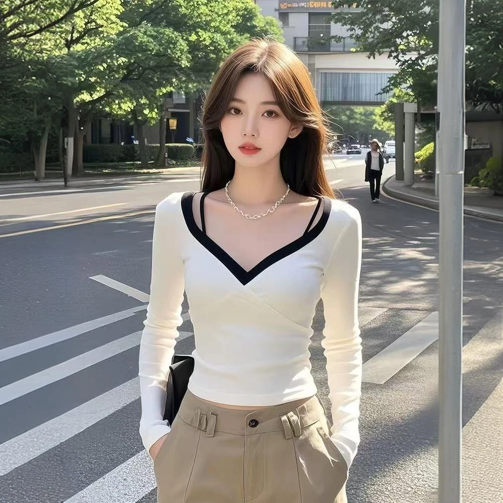 v领打底衫春装2025年新款女装爆款长袖t恤设计感独特别致短款上衣