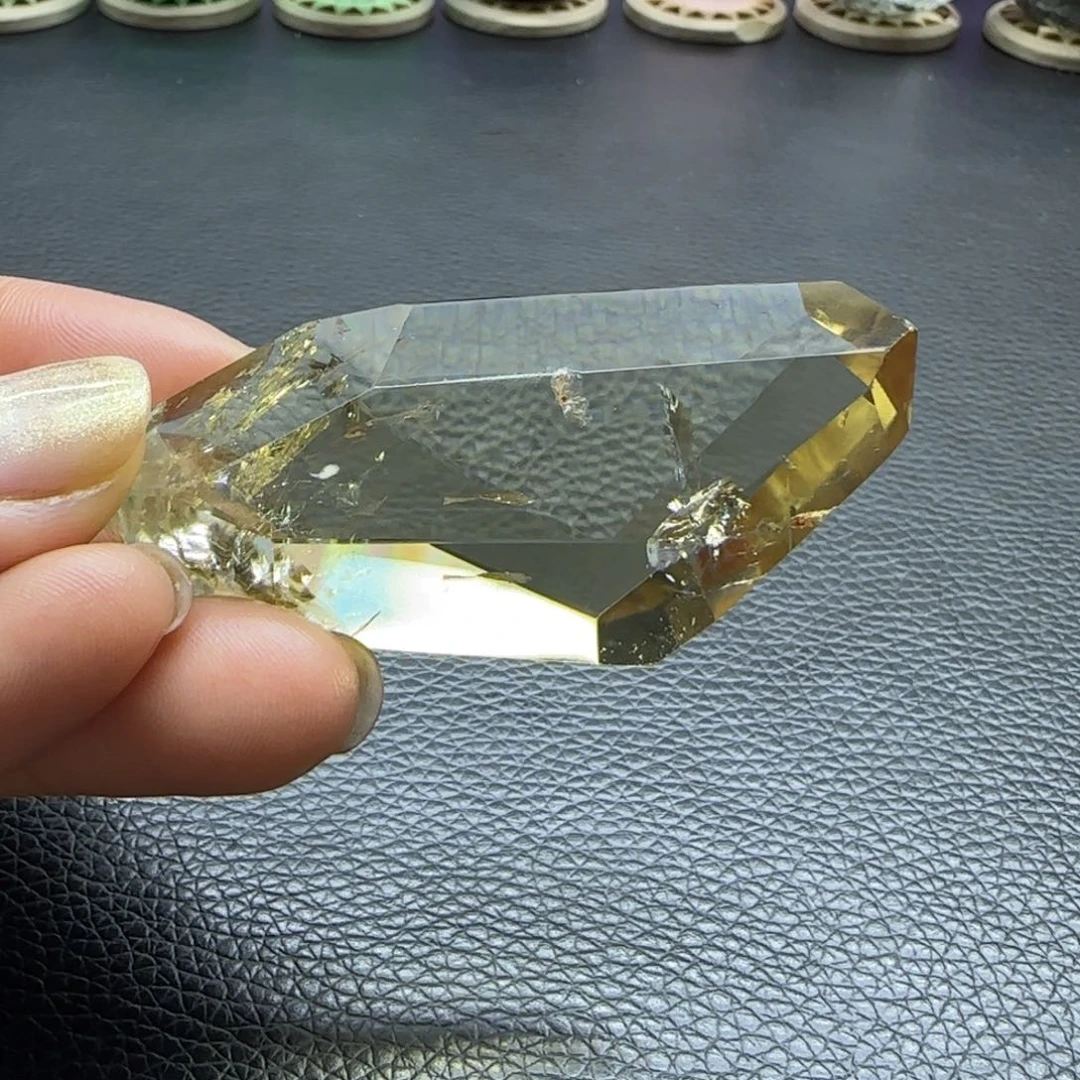未镶嵌珠宝半成品水晶