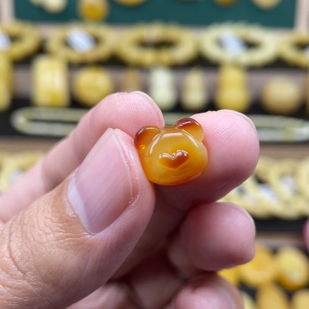 琥珀裸石未镶嵌琥珀蜜蜡