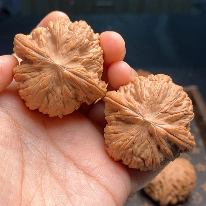 文玩核桃把件山地磨44尺