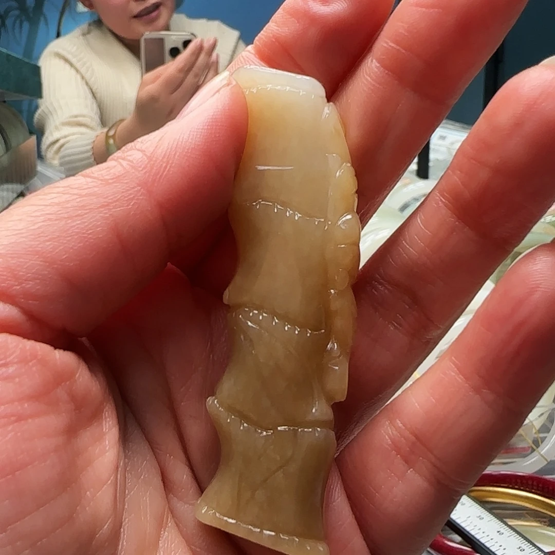 和田玉未镶嵌颈饰竹节