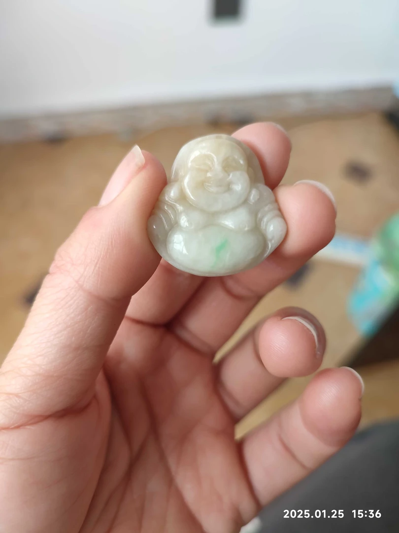 天然翡翠黄加绿佛公