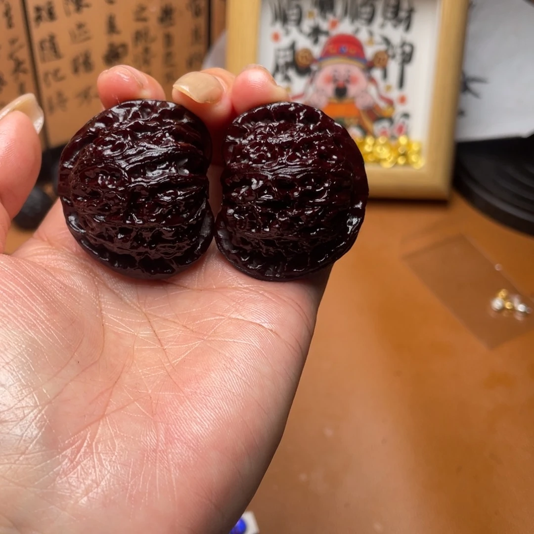 核桃宫灯酒红地闷40尺