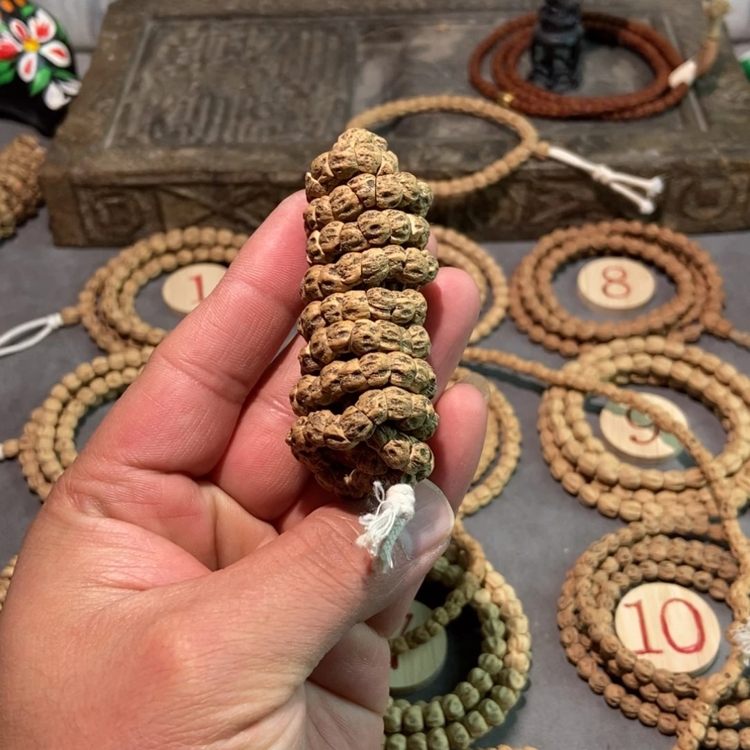 柏香籽/百香籽吊坠清*肆