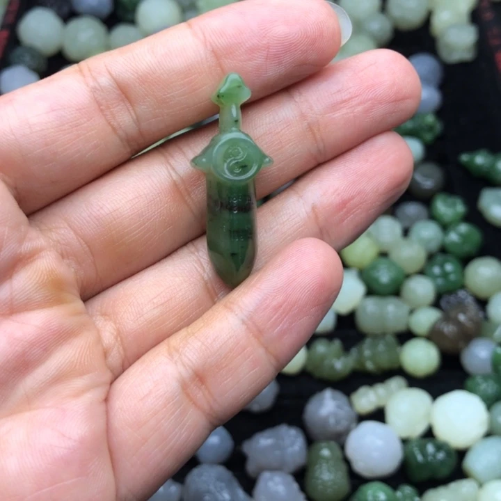 【闪购商品】和田玉未镶嵌颈饰