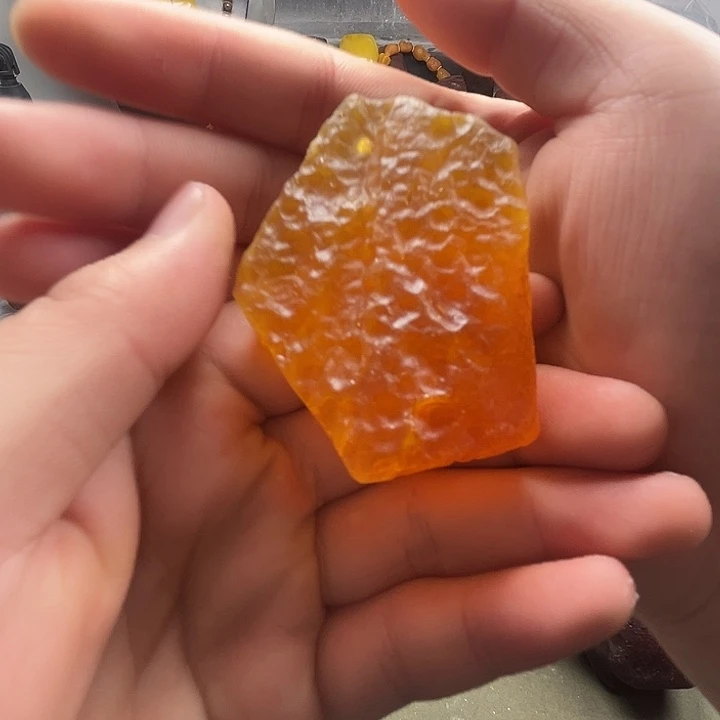 定制琥珀未镶嵌纯天然蜜蜡吊坠