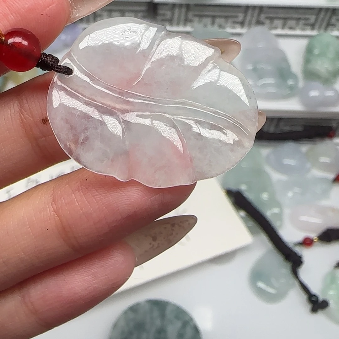 翡翠未镶嵌颈饰28