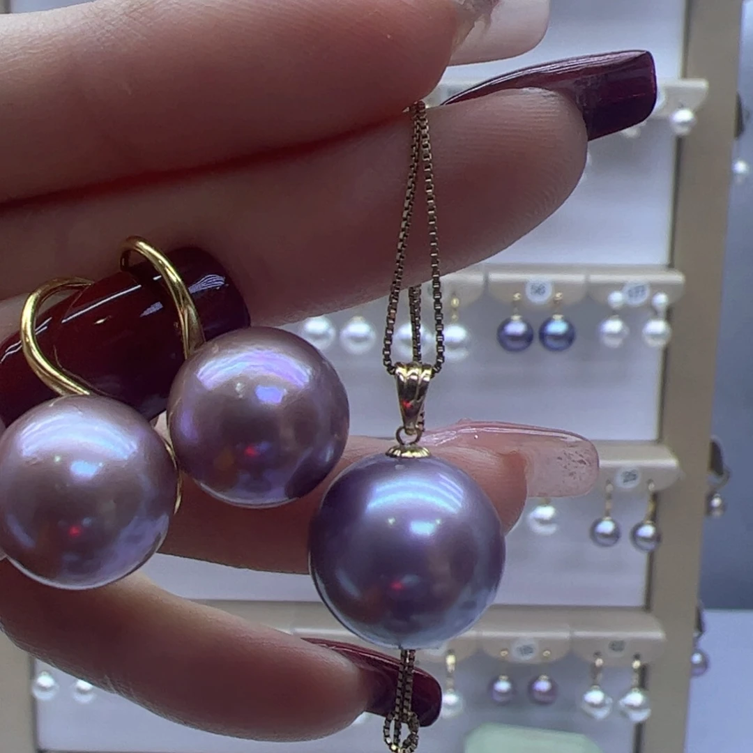 淡水珍珠吊坠(赠链)18K金镶嵌