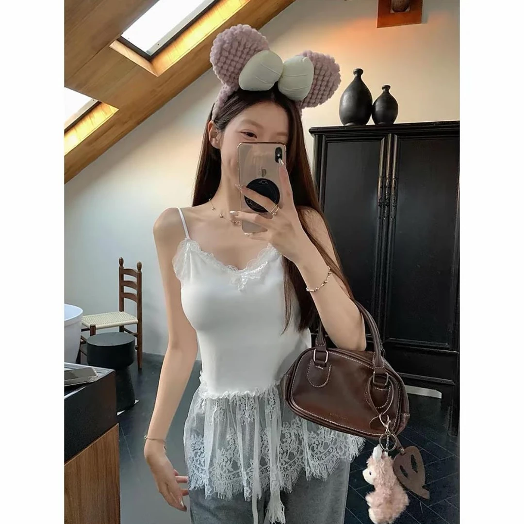 春夏时尚气质新款蕾丝边蕾丝拼接吊带外穿内搭显瘦上衣8866#0.1