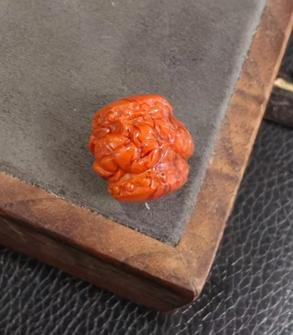 精美南红玛瑙莲鱼珠一个 DA9