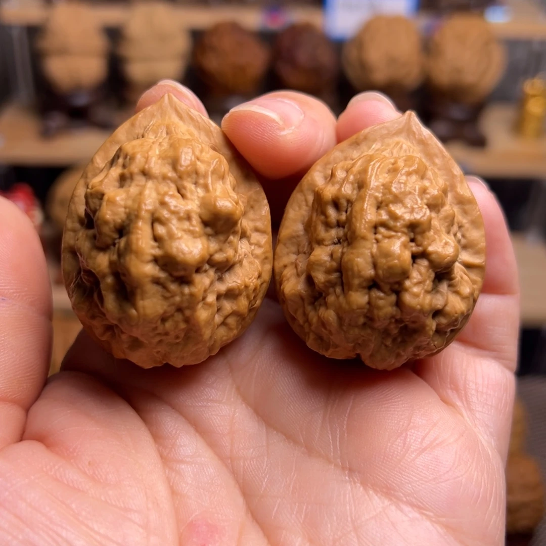 把件文玩核桃20w盘古疙瘩包39尺