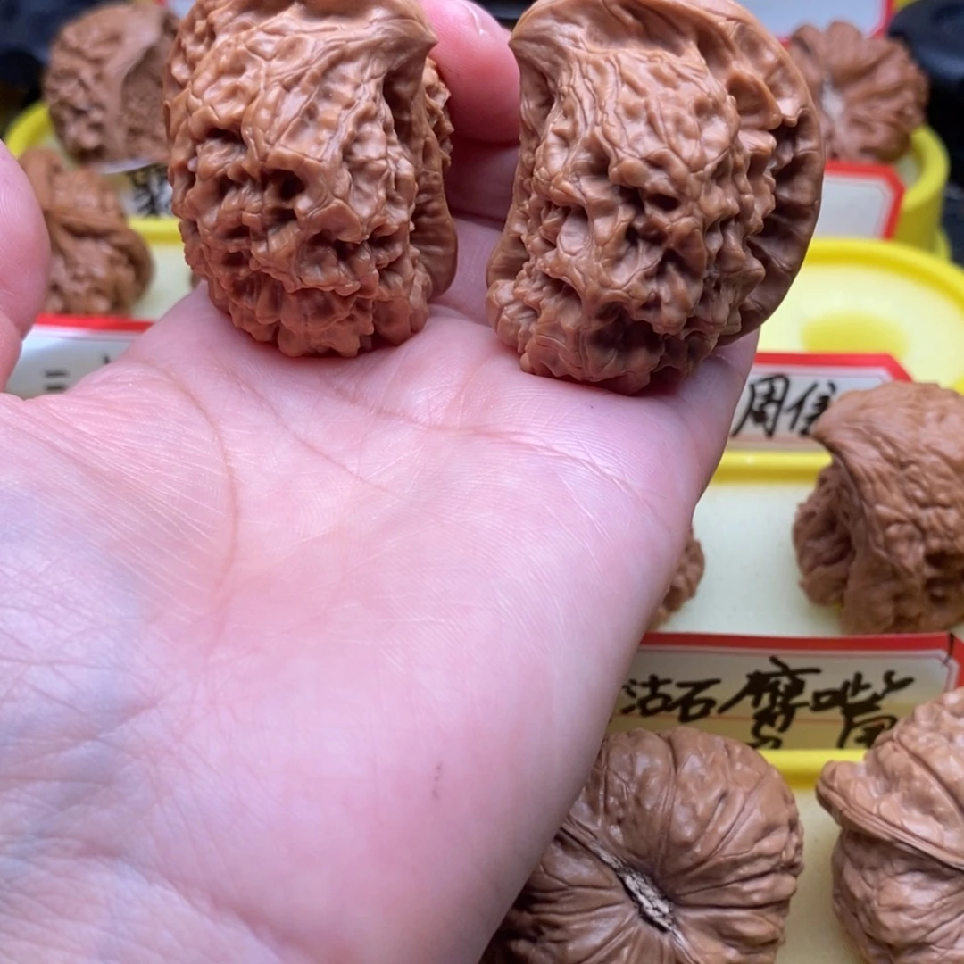 L***࿐菩提籽类座山雕雕
