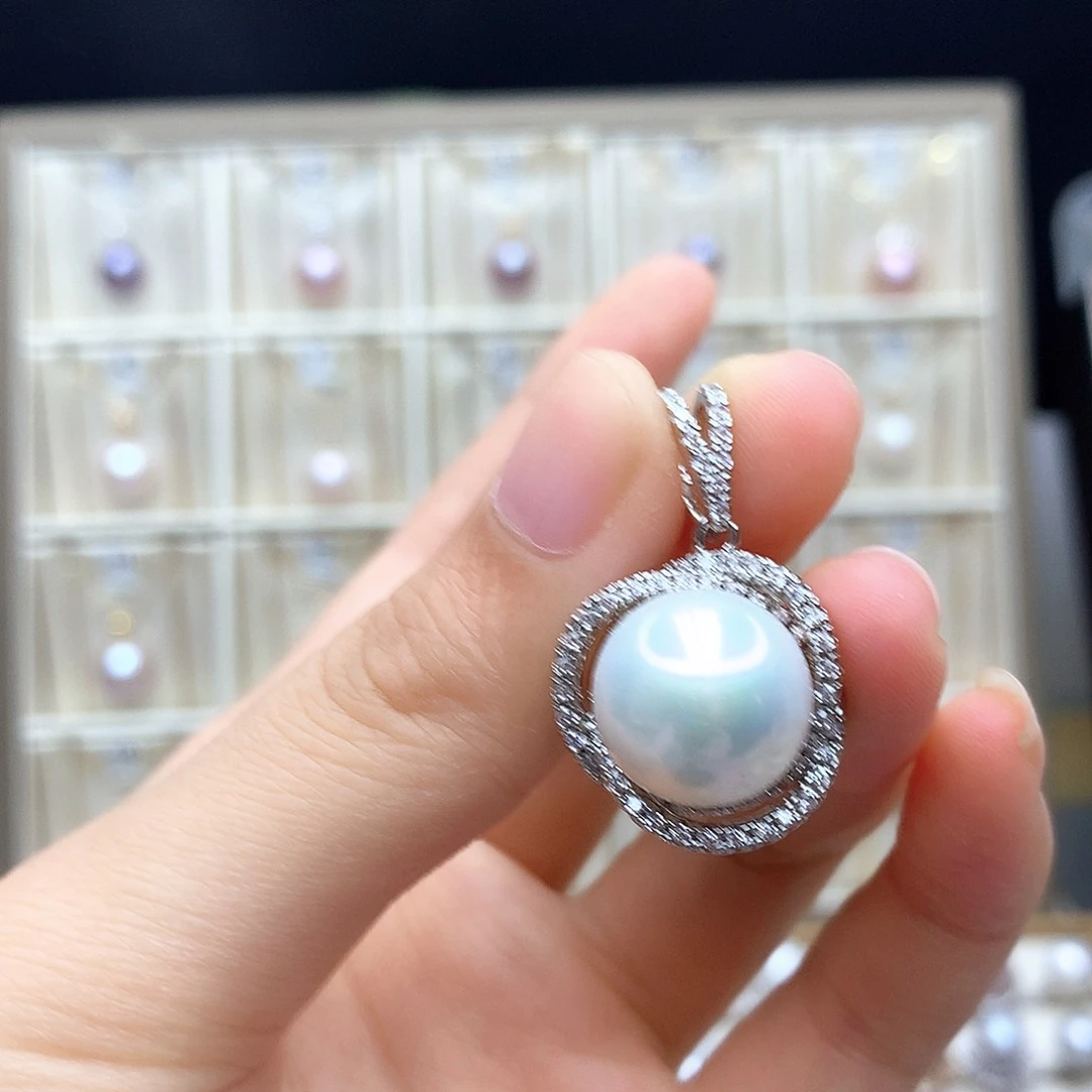 淡水珍珠合金颈饰