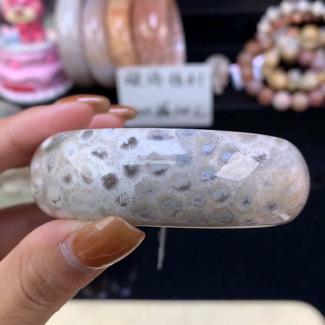 硅化珊瑚（珊瑚玉）未镶嵌吊坠(赠链)晚场福利五折56.4口（60号）