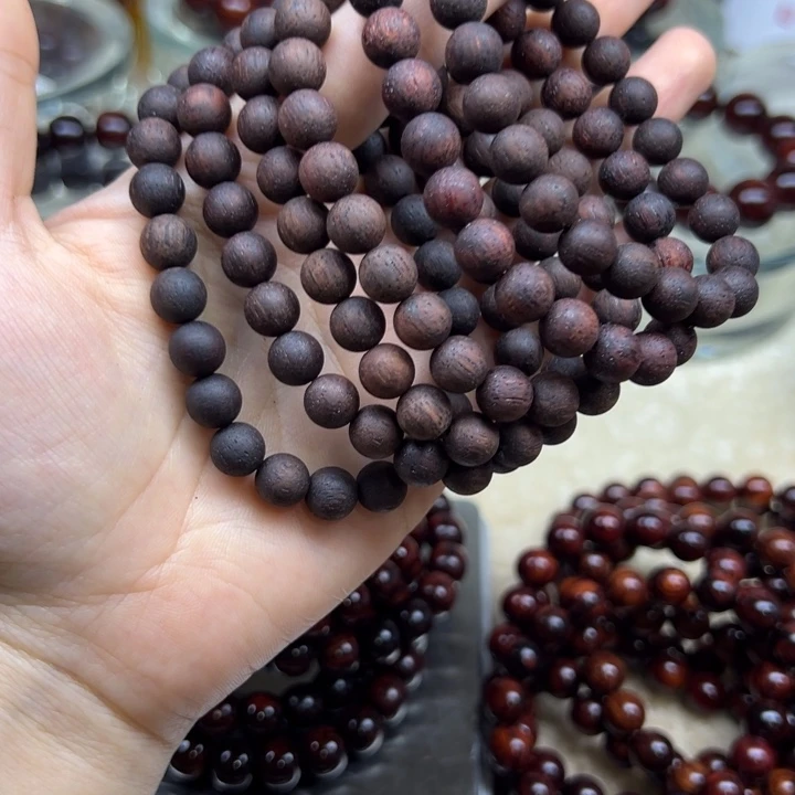 藤类缅甸小叶降真香0.8圆珠紫黑油23颗