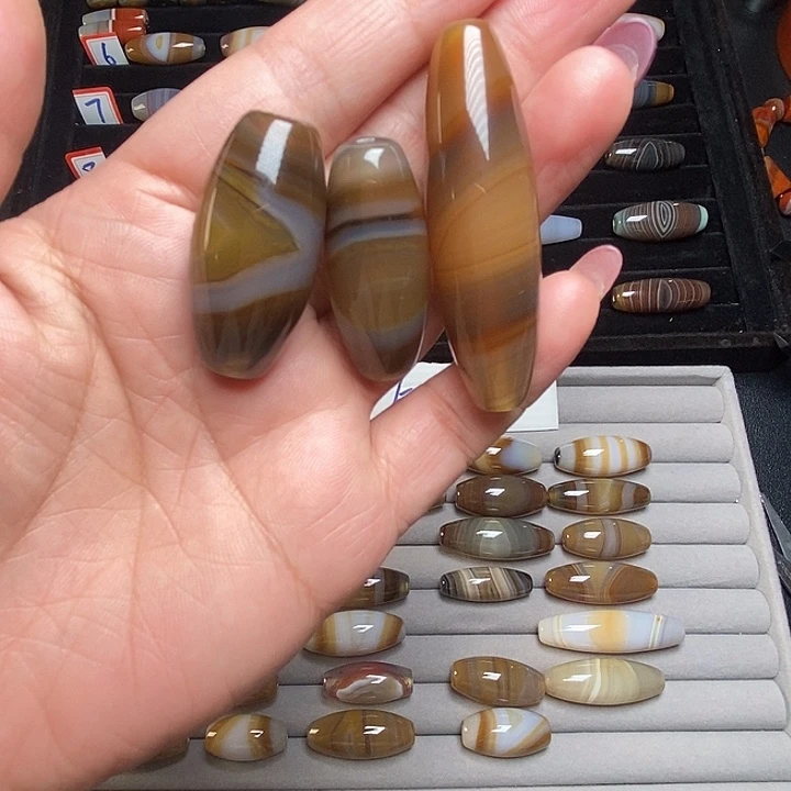 玛瑙/玉髓未镶嵌颈饰