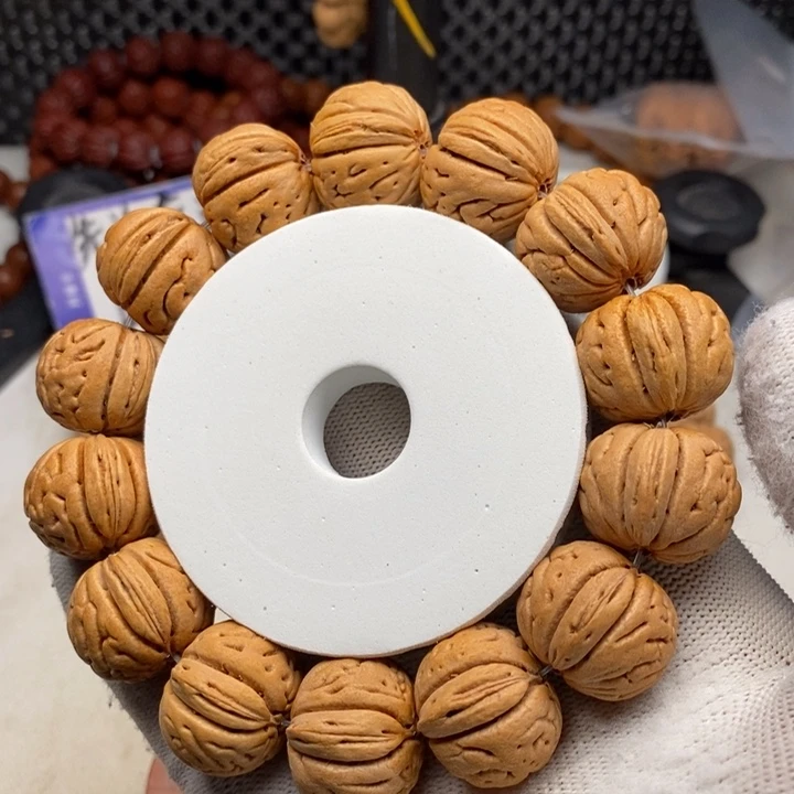 文玩核桃手串国核滚象桃核手串