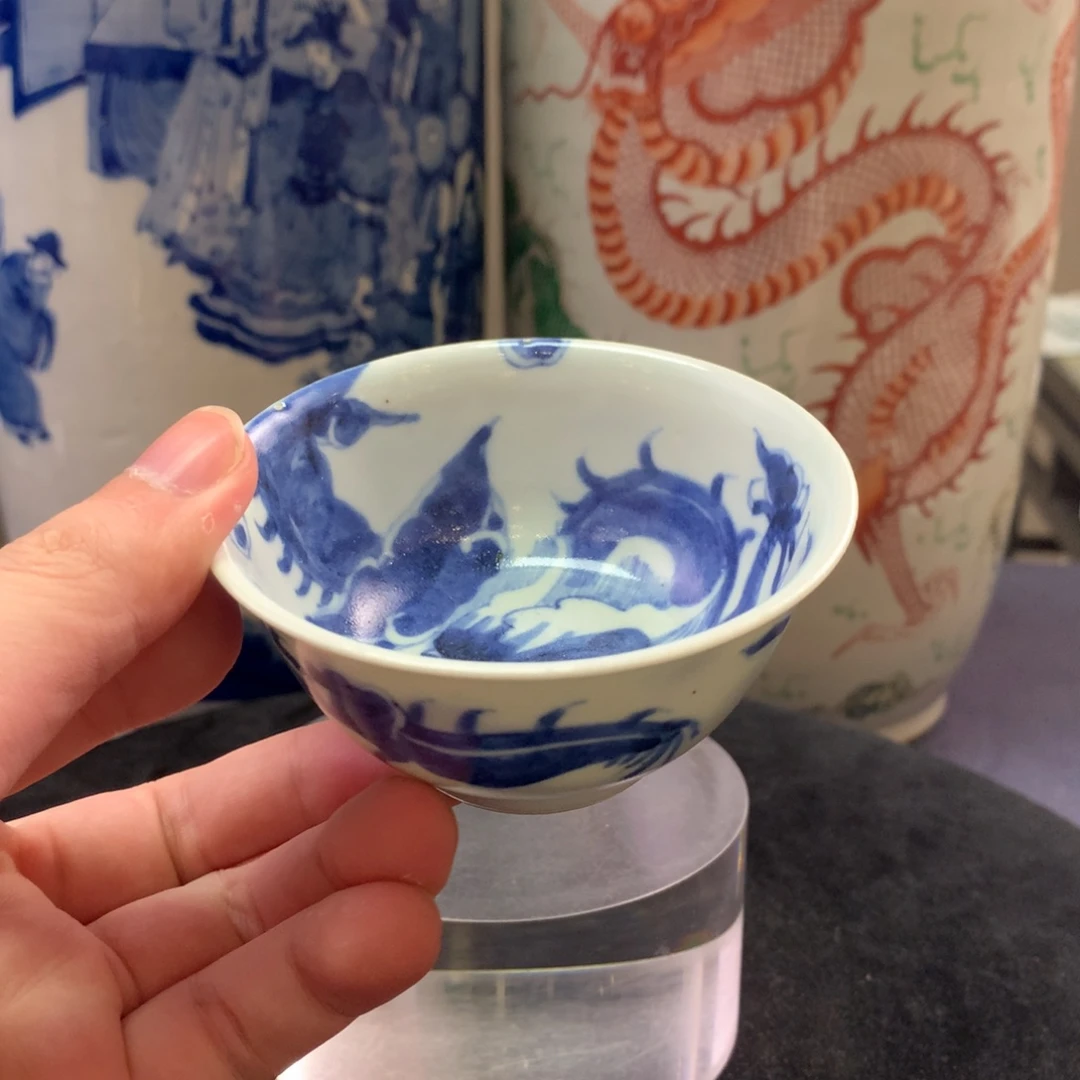杯子5331瓷器—青花过墙龙纹杯