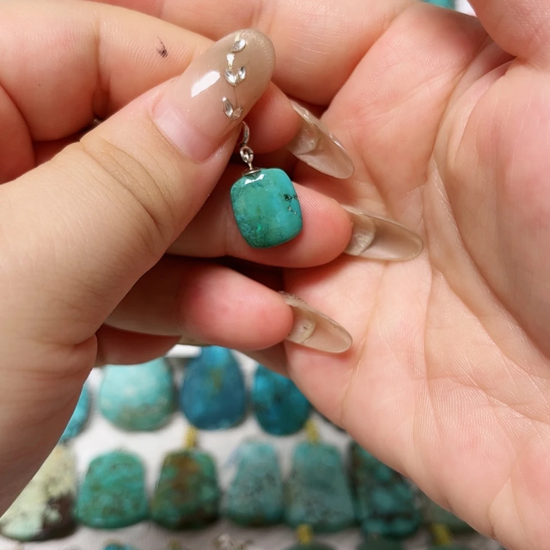 【闪购商品】未镶嵌南红玛瑙珠宝奇石
