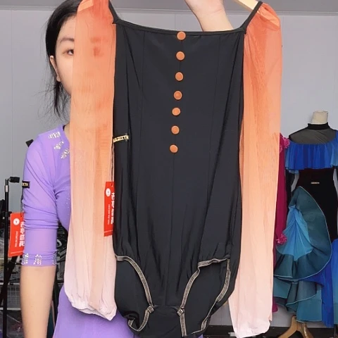 *****XL。