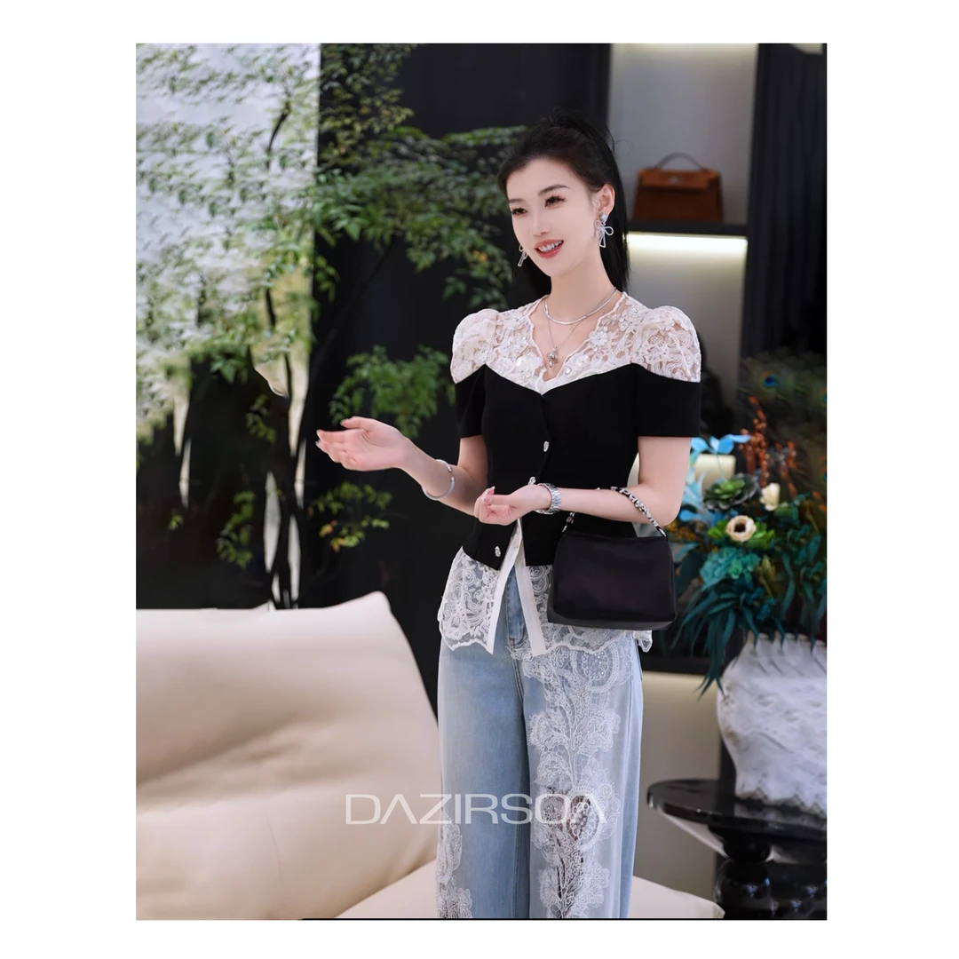 DAZIRSOA/达姿“不凋花影”时尚百搭拼接蕾丝花朵个性镂空T恤 AA153