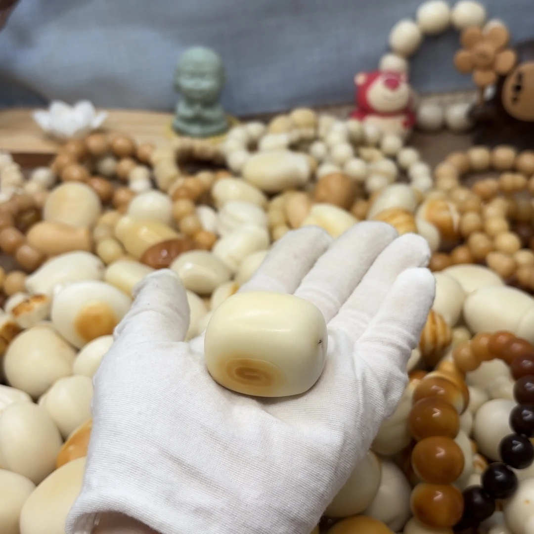 吊坠菩提根/象牙果牙果瑕疵馒头把件933