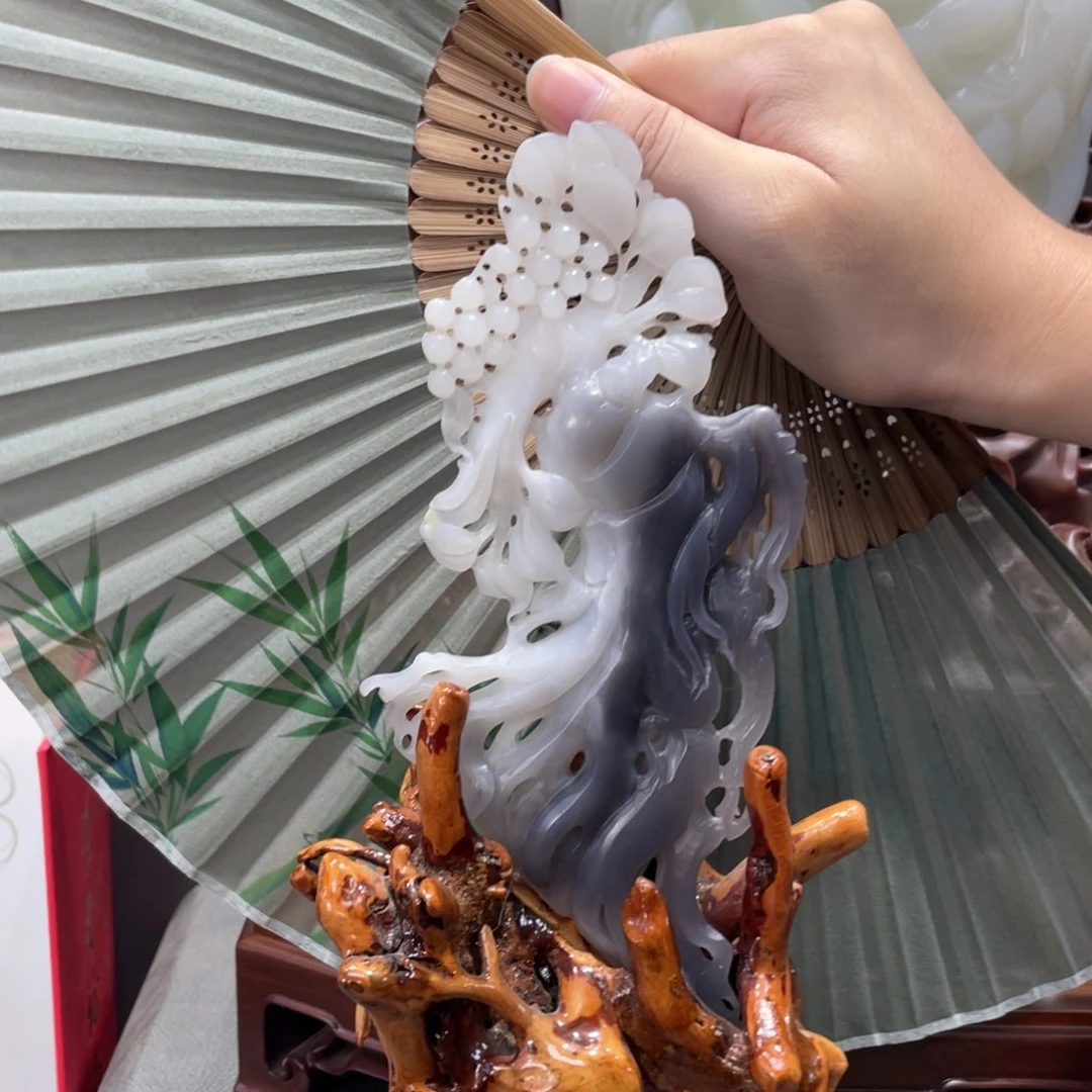 未镶嵌和田玉把件