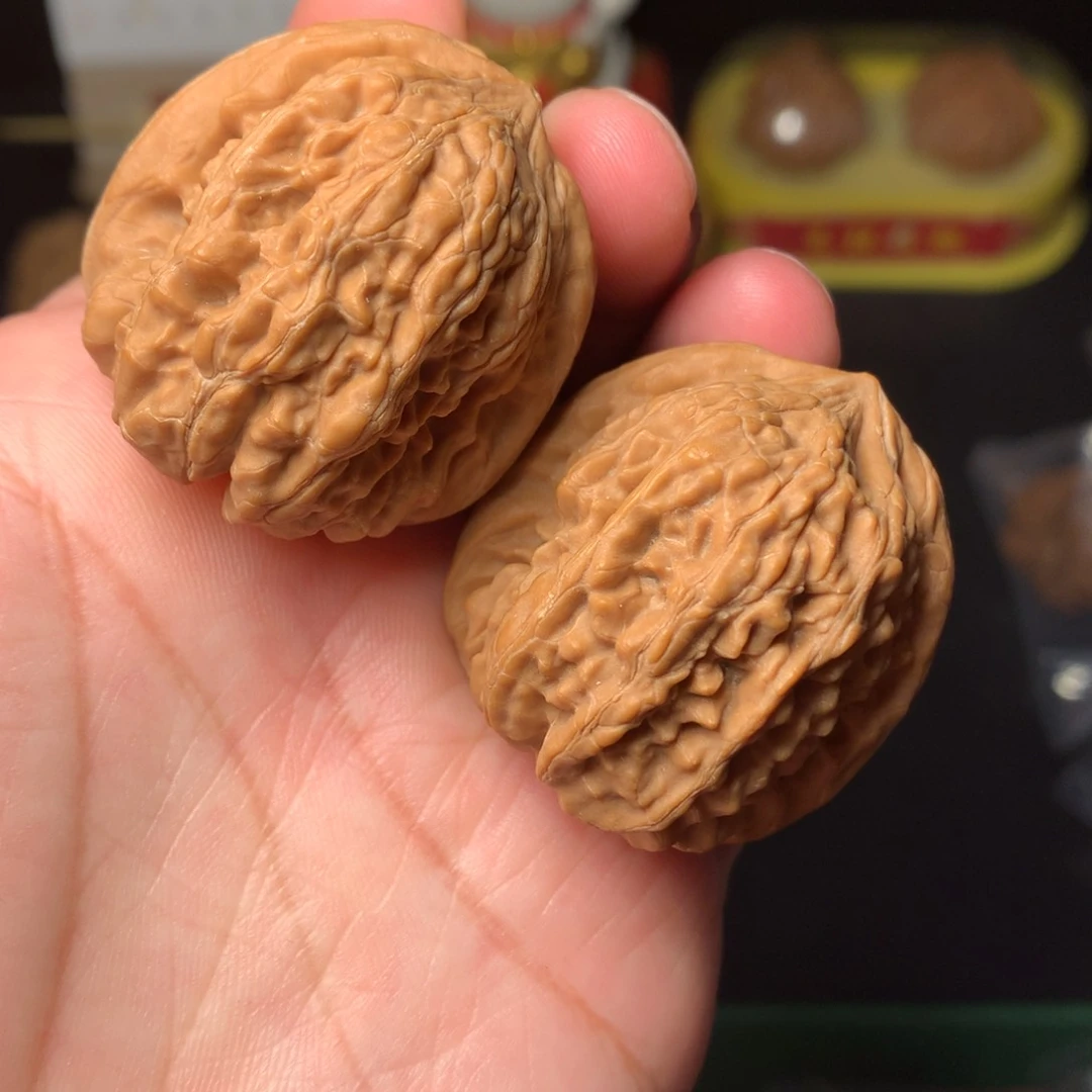 吊坠文玩核桃凹底36