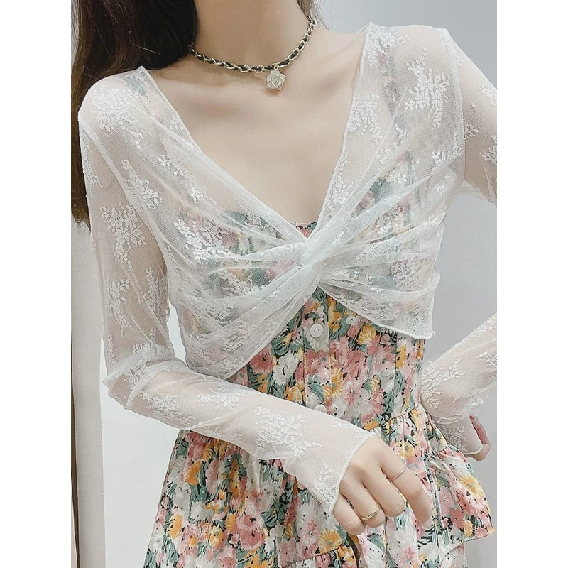 防晒披肩蕾丝打底衫女夏季配吊带裙子外搭罩衫纱衣镂空网纱上衣薄