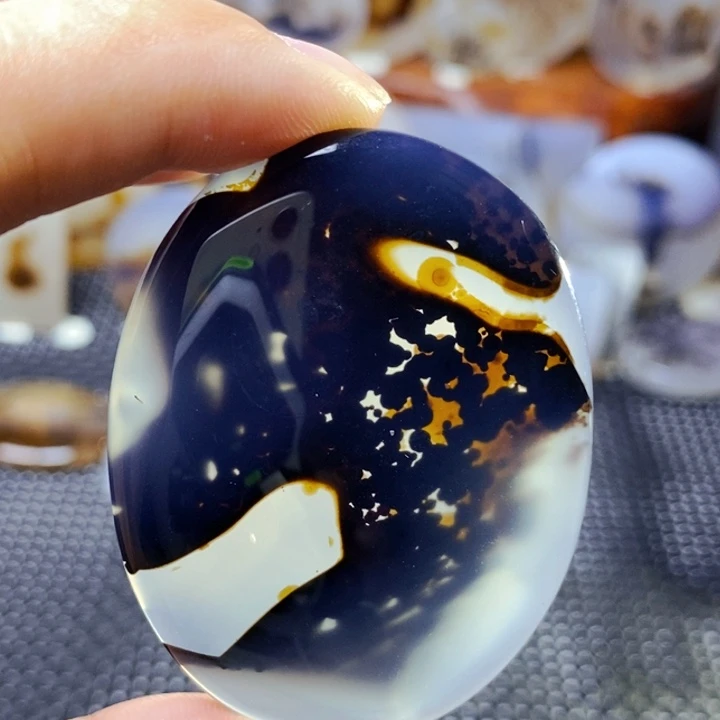 玛瑙/玉髓未镶嵌珠宝半成品