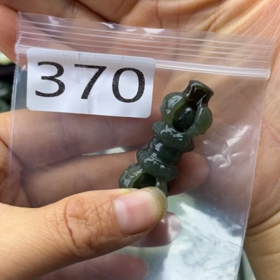未镶嵌和田玉珠宝半成品