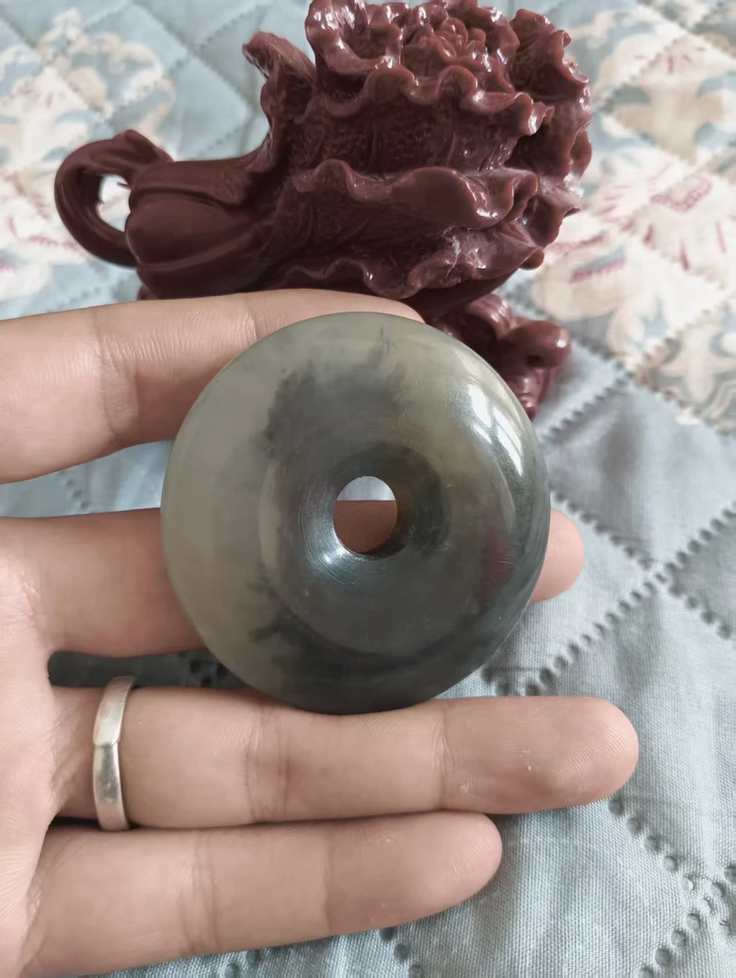 甄选天然岫玉平安扣面包圈高冰水墨色玉石配件保真纯玉石吊坠大号