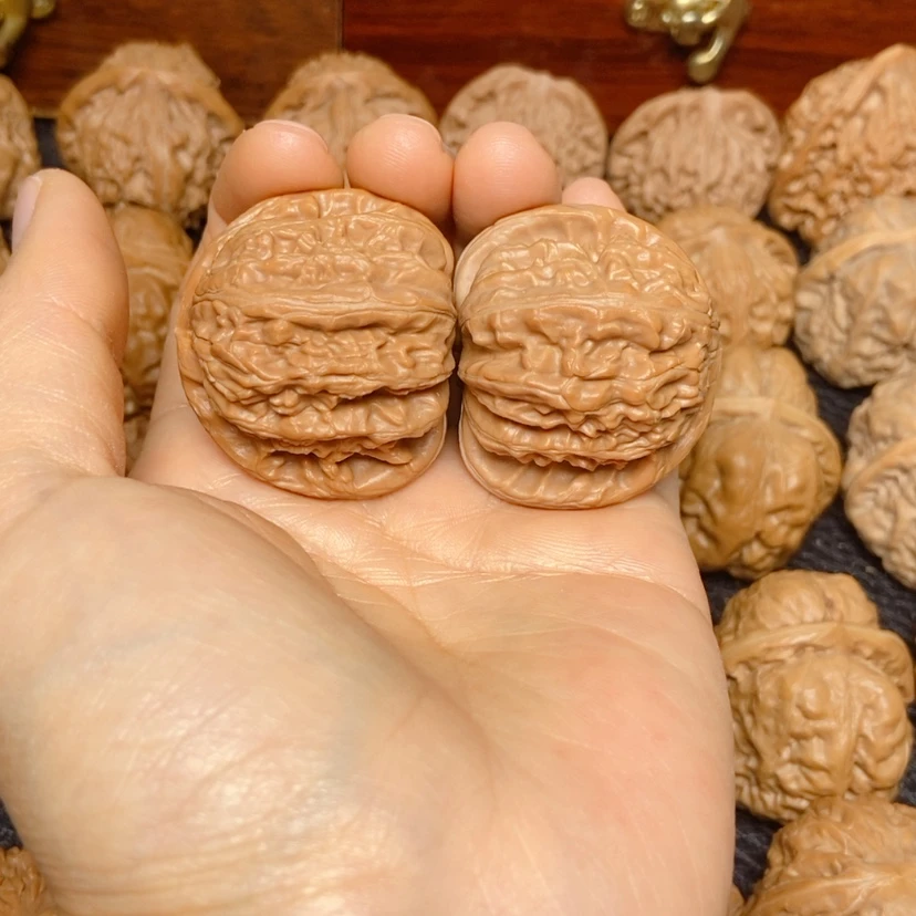 【闪购商品】吊坠文玩核桃用****4白狮子39