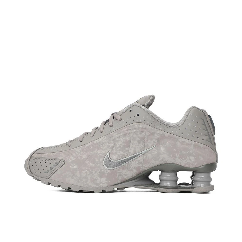 NIKE耐克2025女子W NIKE SHOX R4休闲鞋HV0934-001