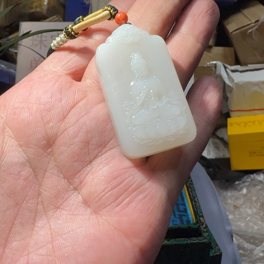 和田玉（糖玉）未镶嵌颈饰