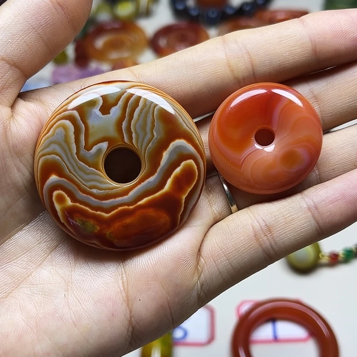 贵***姐未镶嵌颈饰玛瑙/玉髓