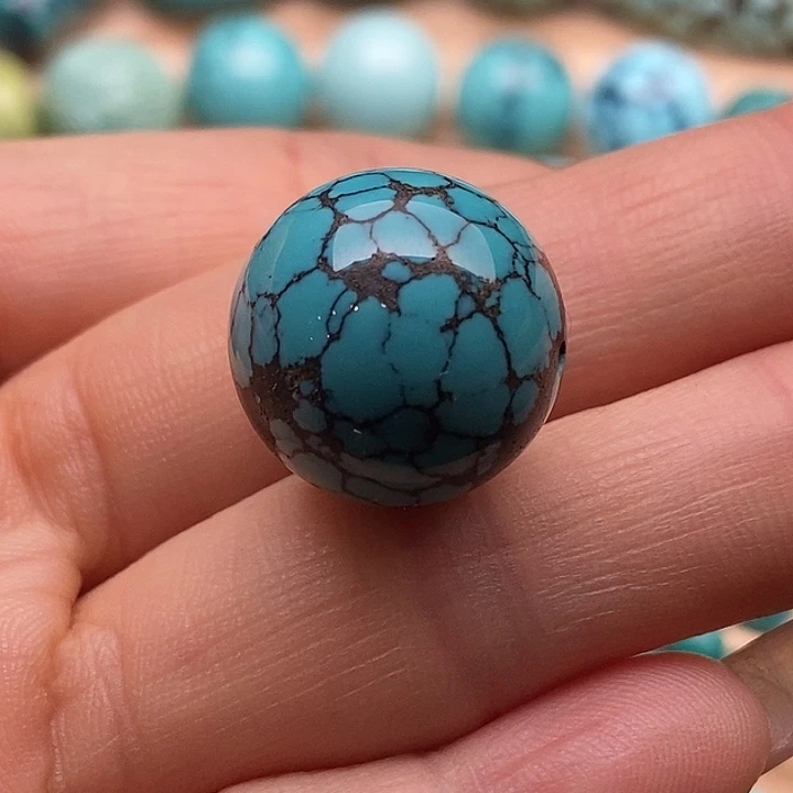 绿松石未镶嵌湖北原矿高瓷无优化绿松石