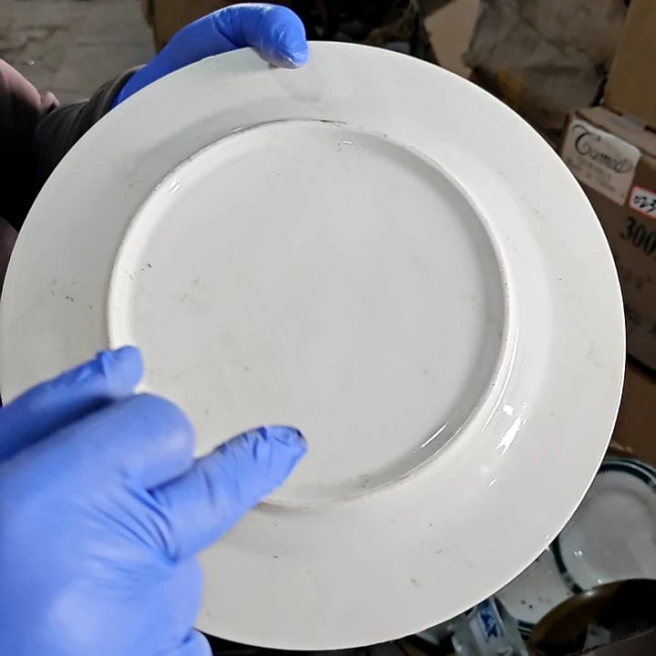 陶瓷盘子碗啥都有