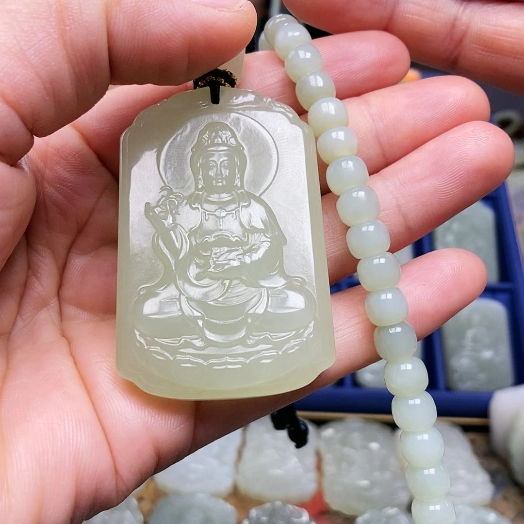 和田玉颈饰未镶嵌W****G