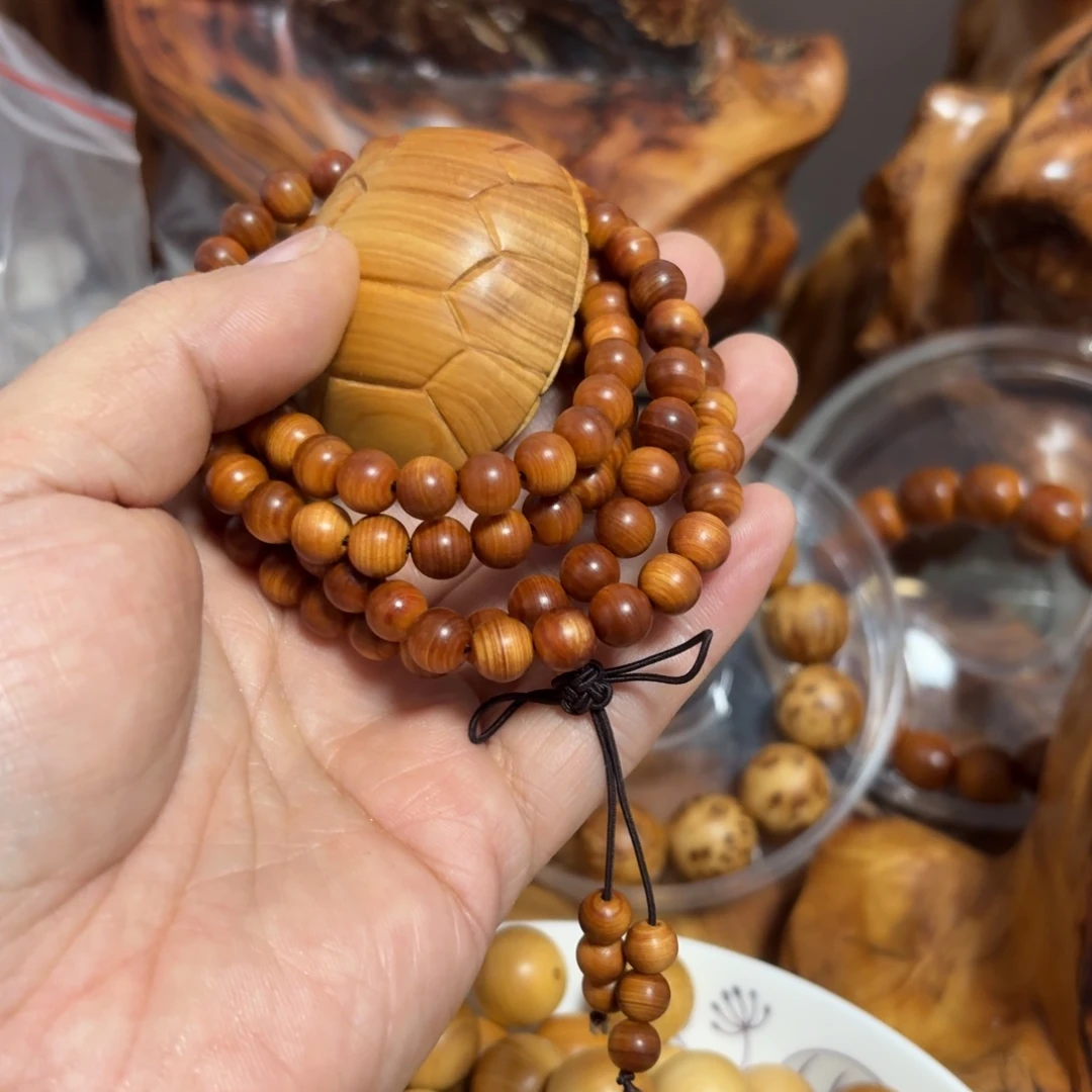 柏木（崖柏）卡**丝太行崖柏0.8的红油加富甲