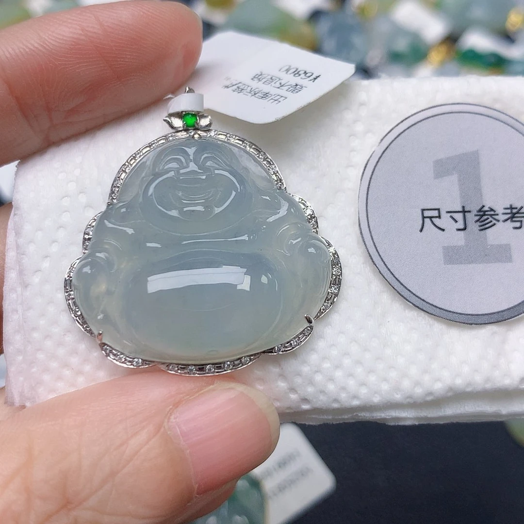 颈饰18K金镶嵌翡翠天然缅甸Ａ货翡翠