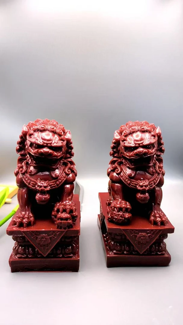 慧贞专属-守財震窄红狮子摆件